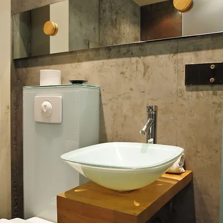 La Gioia Designer's Lofts Luxury *