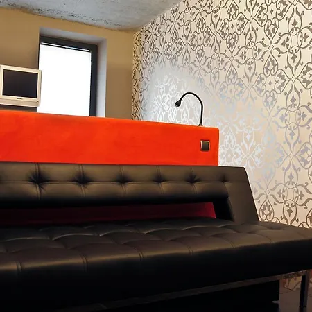 La Gioia Designer's Lofts Luxury Apartment